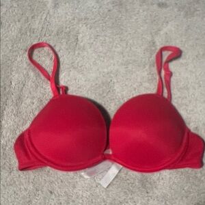 Size 32B red victoria secret Pink push up bra